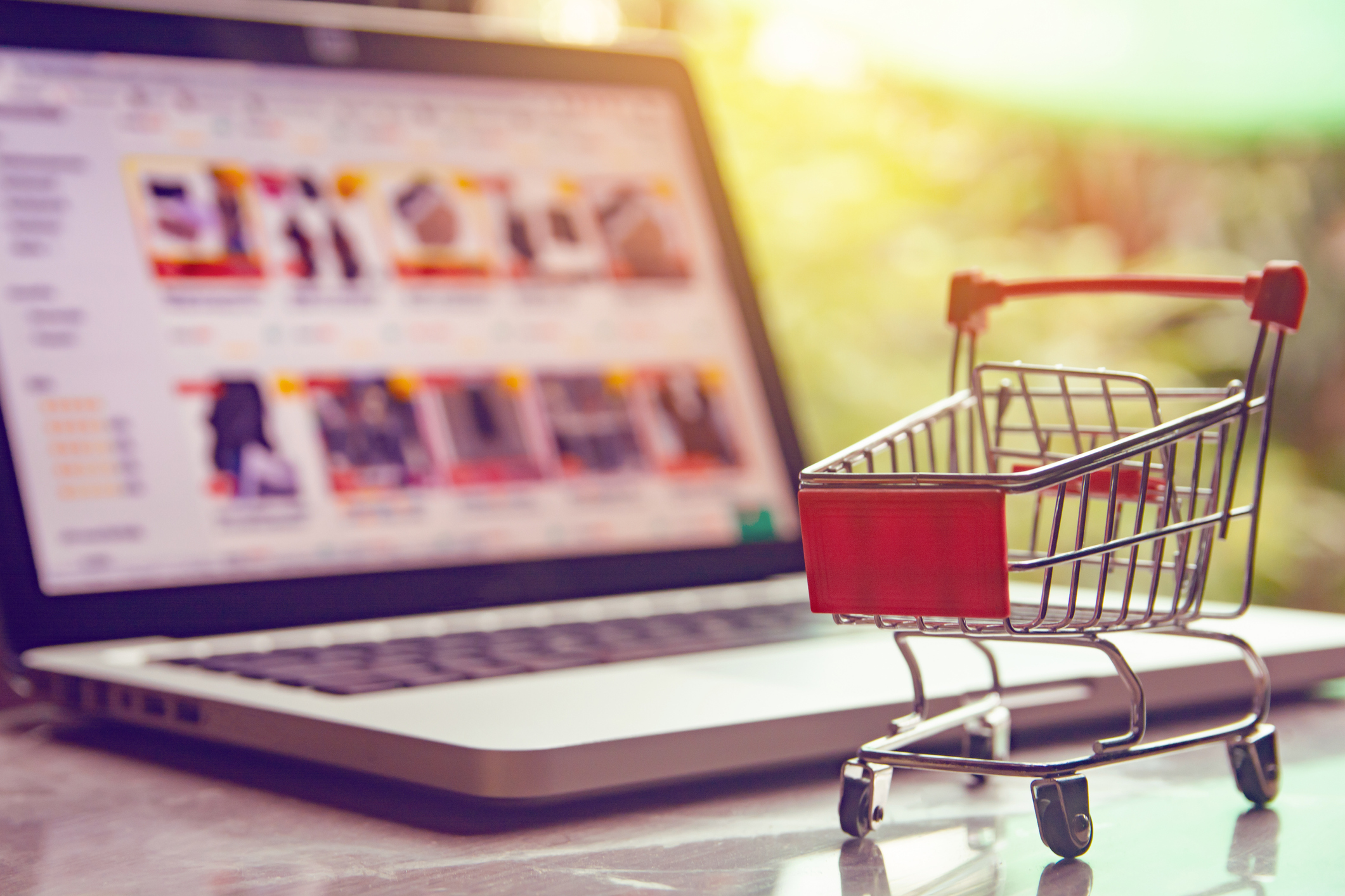 Should Investors Ignore Shopify's High Valuation? | The Motley Fool 1 Should Investors Ignore Shopify's High Valuation? | The Motley Fool