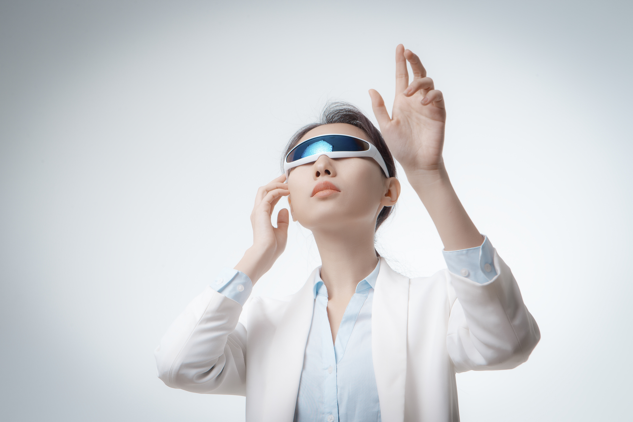 Snap Releases New Version of Spectacles as It Buys WaveOptics, a Wearables Manufacturer | The Motley Fool 1 Snap Releases New Version of Spectacles as It Buys WaveOptics, a Wearables Manufacturer | The Motley Fool