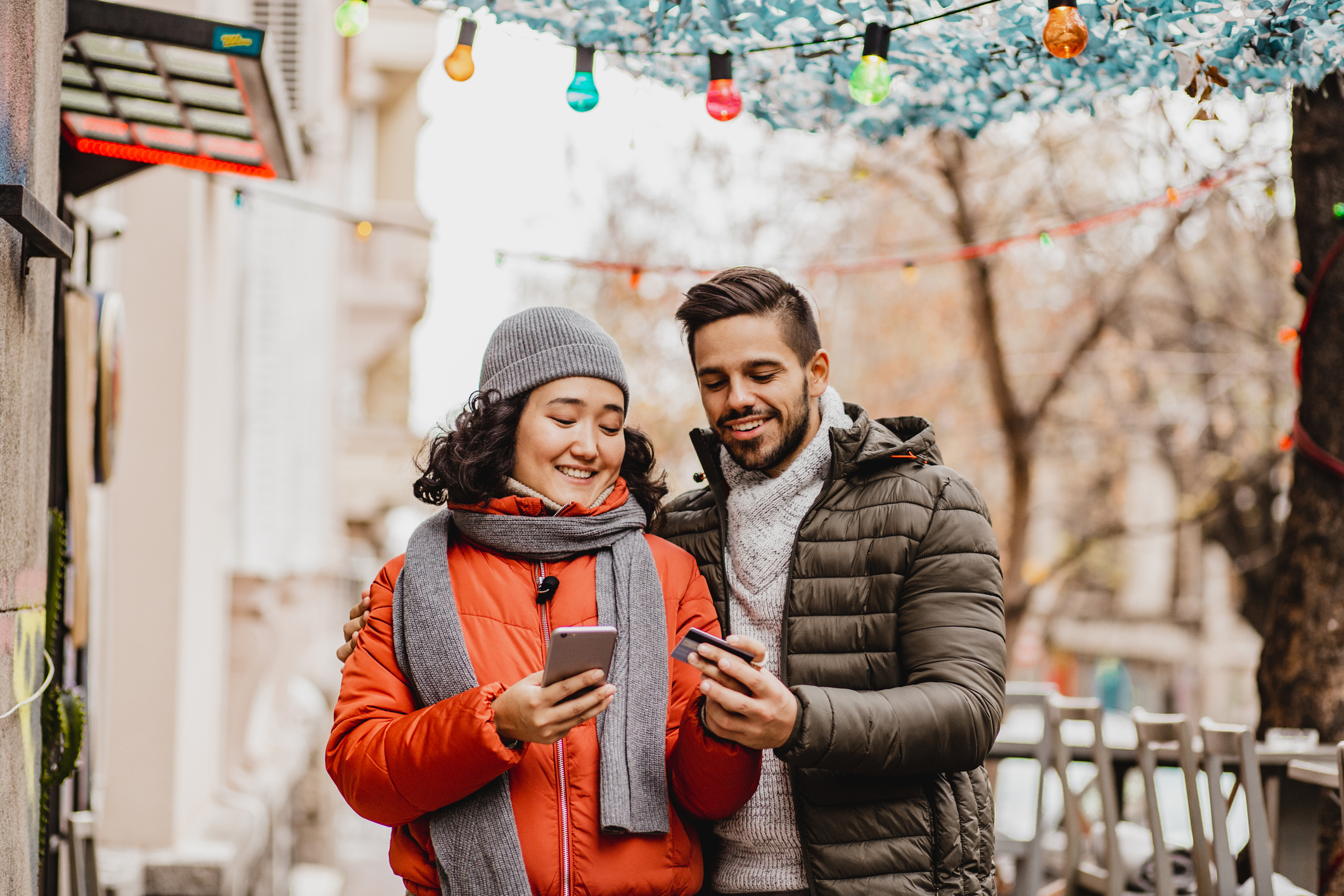 Holiday Shopping Amid a Global Supply Chain Crisis: 3 Shoppers Share Their Plans | The Motley Fool 1 Holiday Shopping Amid a Global Supply Chain Crisis: 3 Shoppers Share Their Plans | The Motley Fool