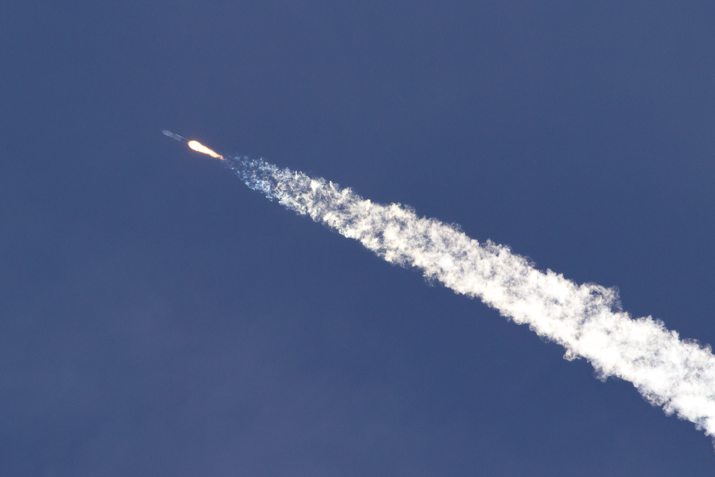 how-does-spacex-make-money-the-motley-fool