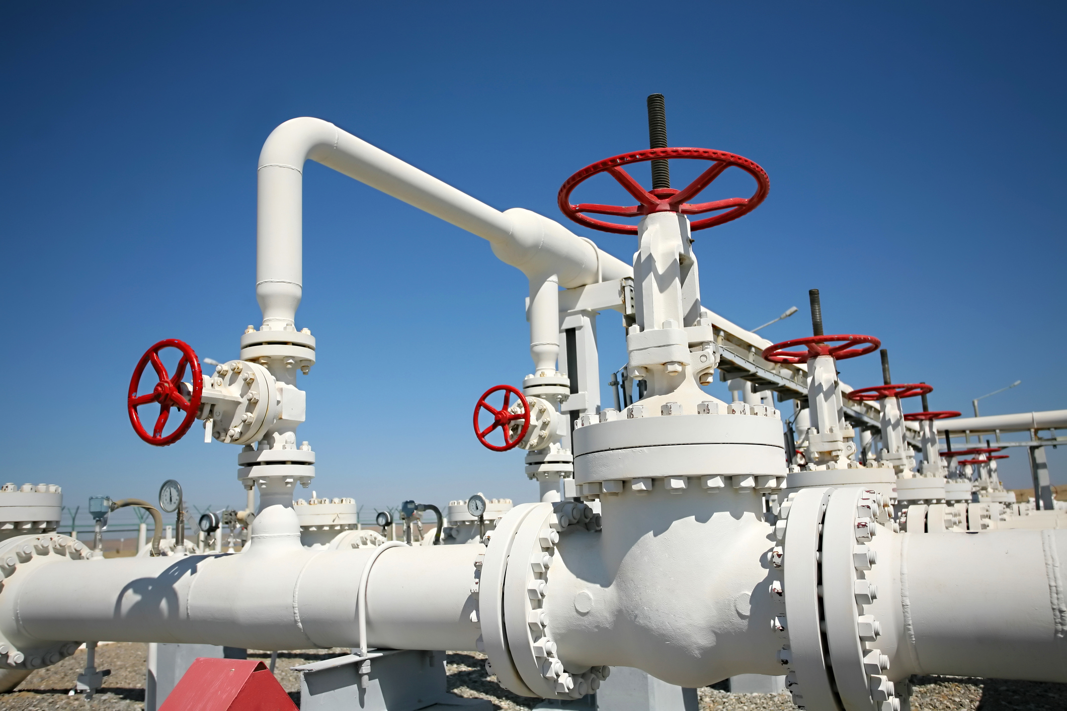 Picture of oil pipelines
