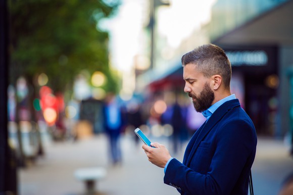 Man reading a text