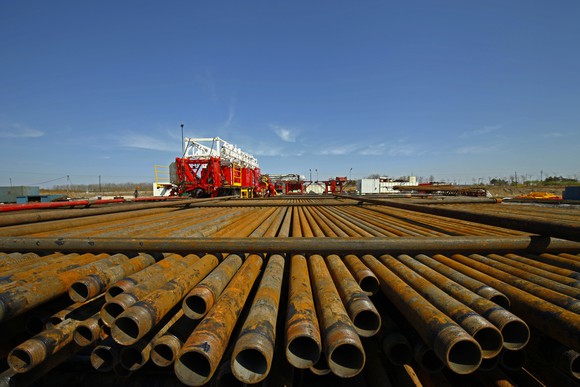 Oil pipe and drilling equipment.