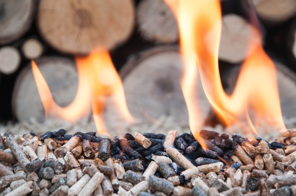 Wood pellets burning