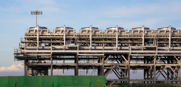 LNG liquefaction infrastructure