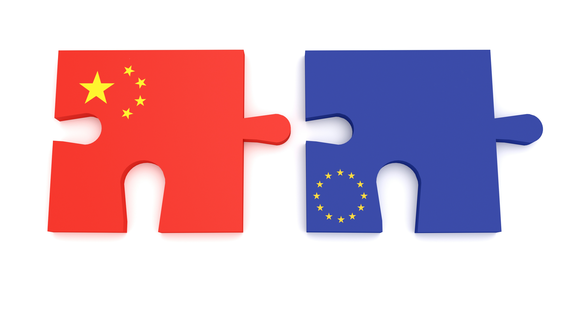 Chinese and Russian puzzle pieces.
