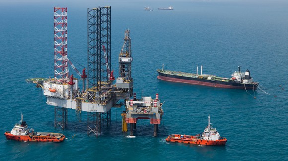 service vessels attending to an offshore rig