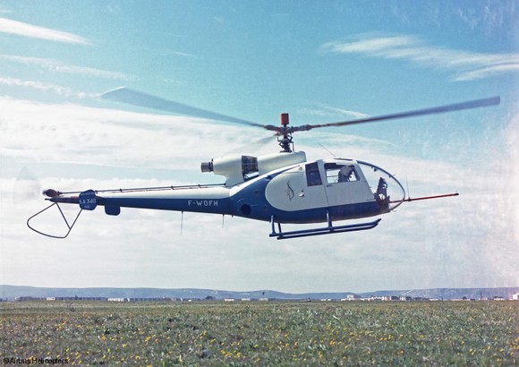An Airbus SA341 Gazelle is taking off.