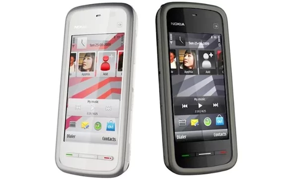 Two Nokia 5230s in white and black