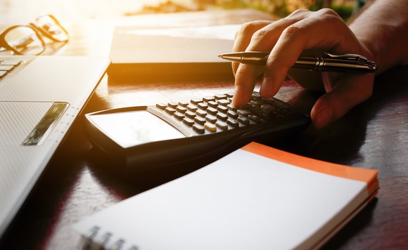 Calculating taxes