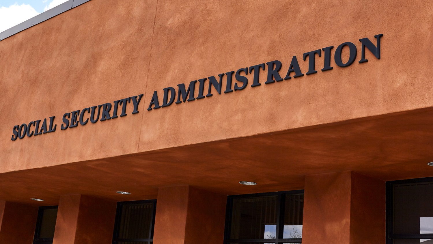 Photo of the outside of a Social Security office.