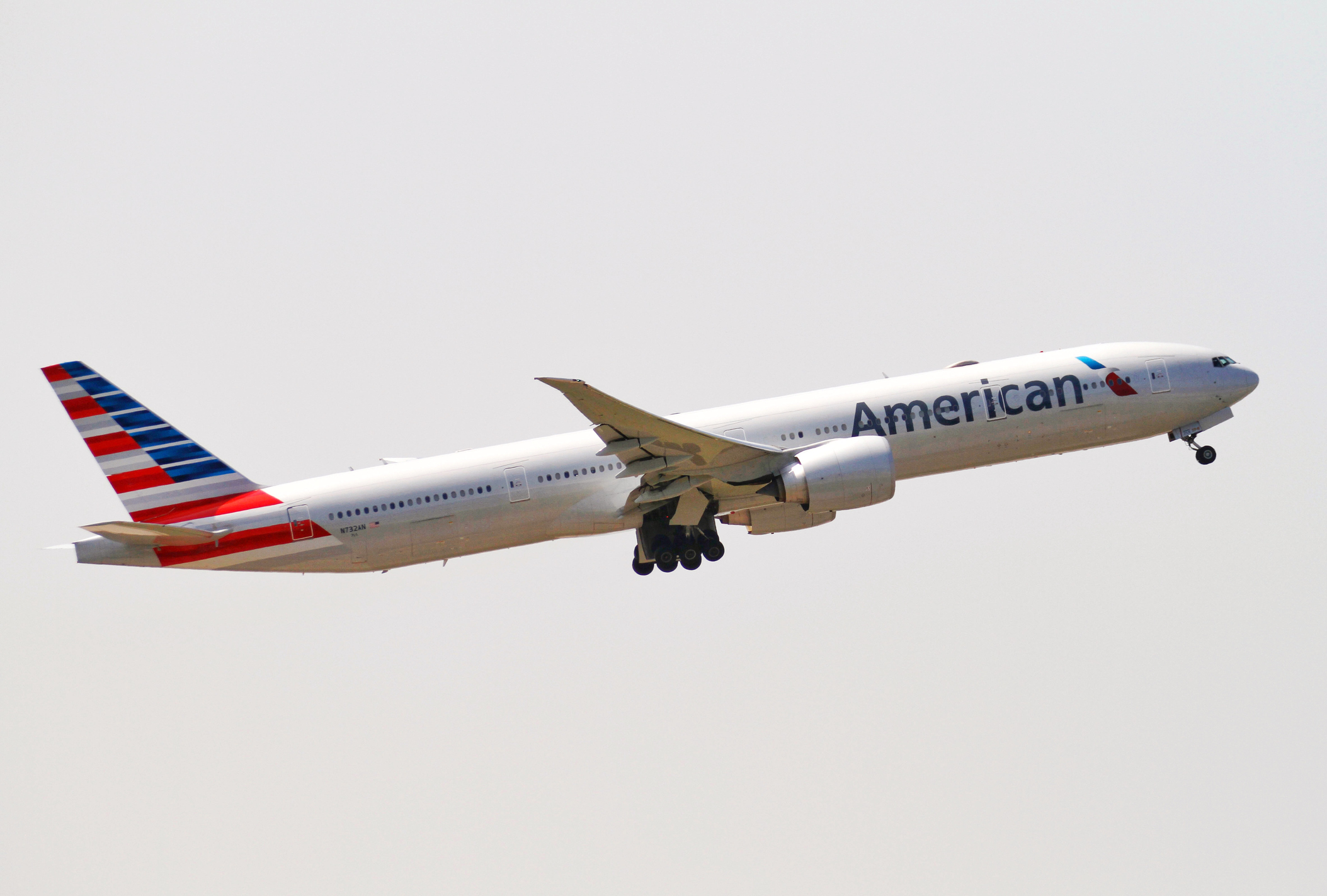 A Boeing 777 in fight.