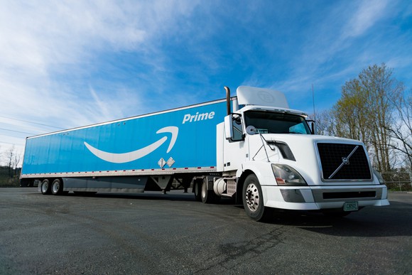 An Amazon Prime truck.