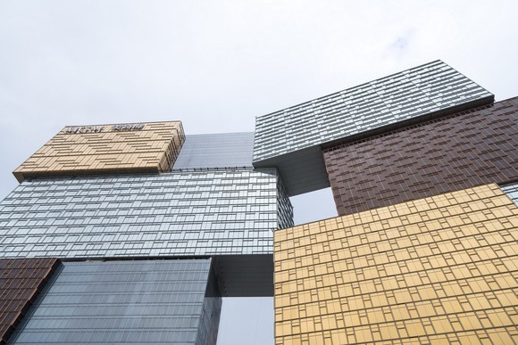 Artist's rendering of the outside of the MGM Cotai resort