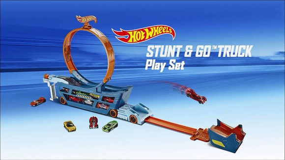 Hot Wheels Stunt & Go Truck play set.