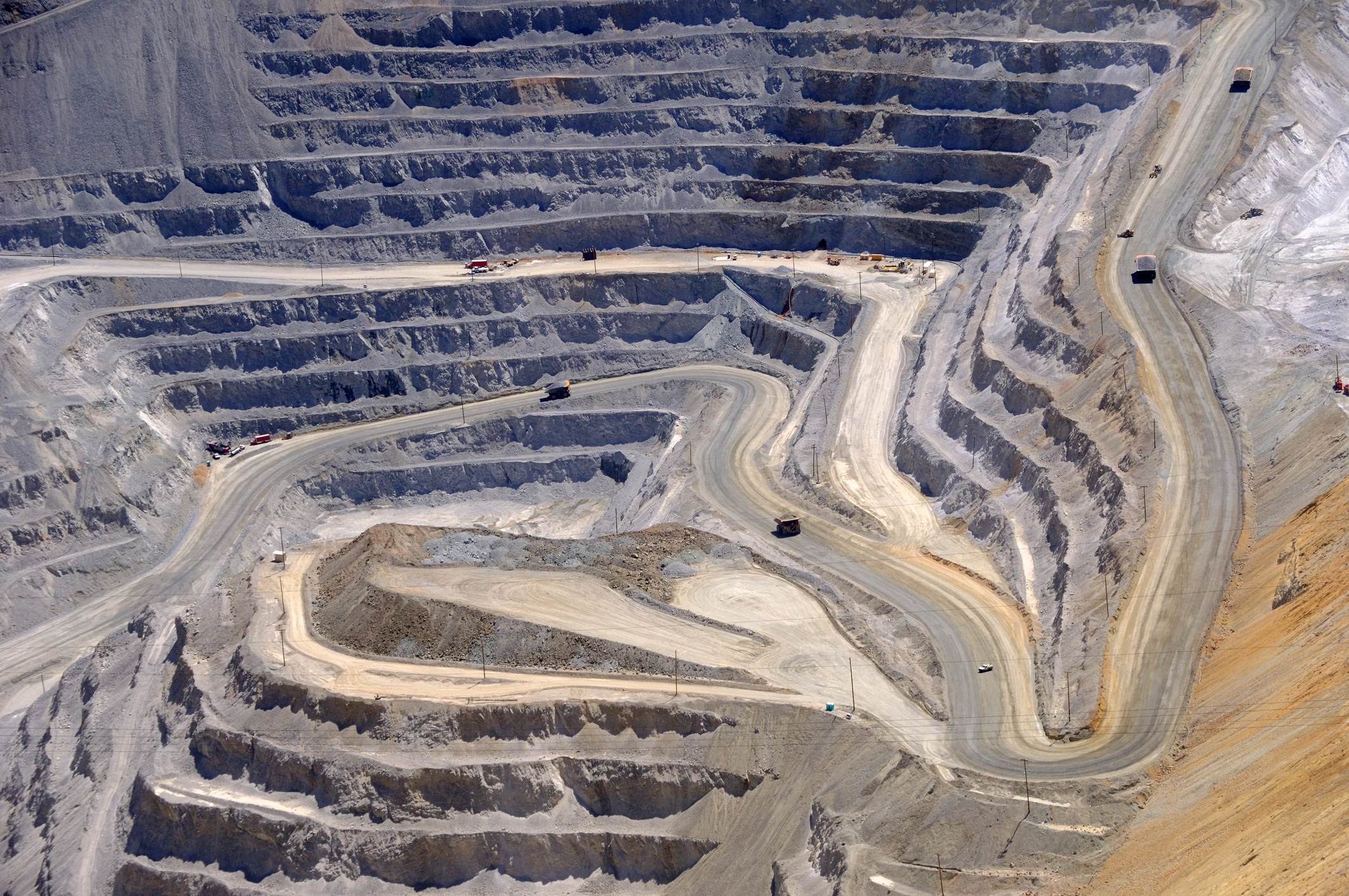Deep surface mining pit