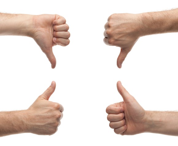2 thumbs up and 2 thumbs down