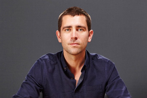 Chris Cox headshot