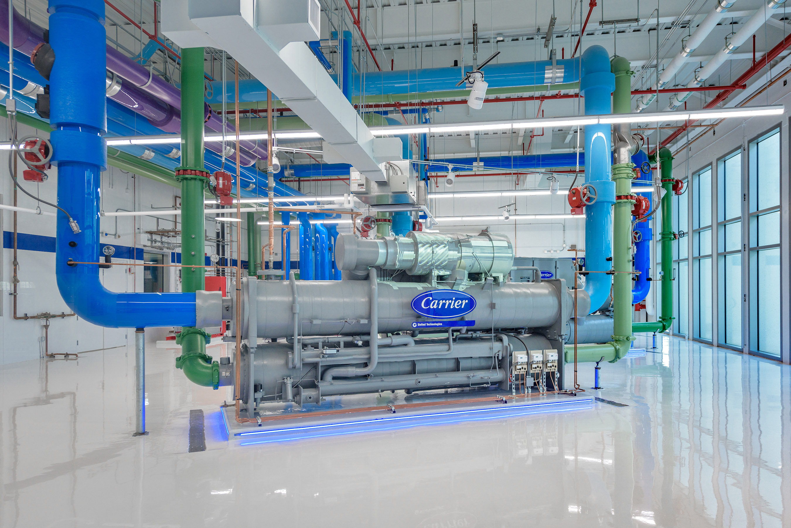 Carrier industrial chiller