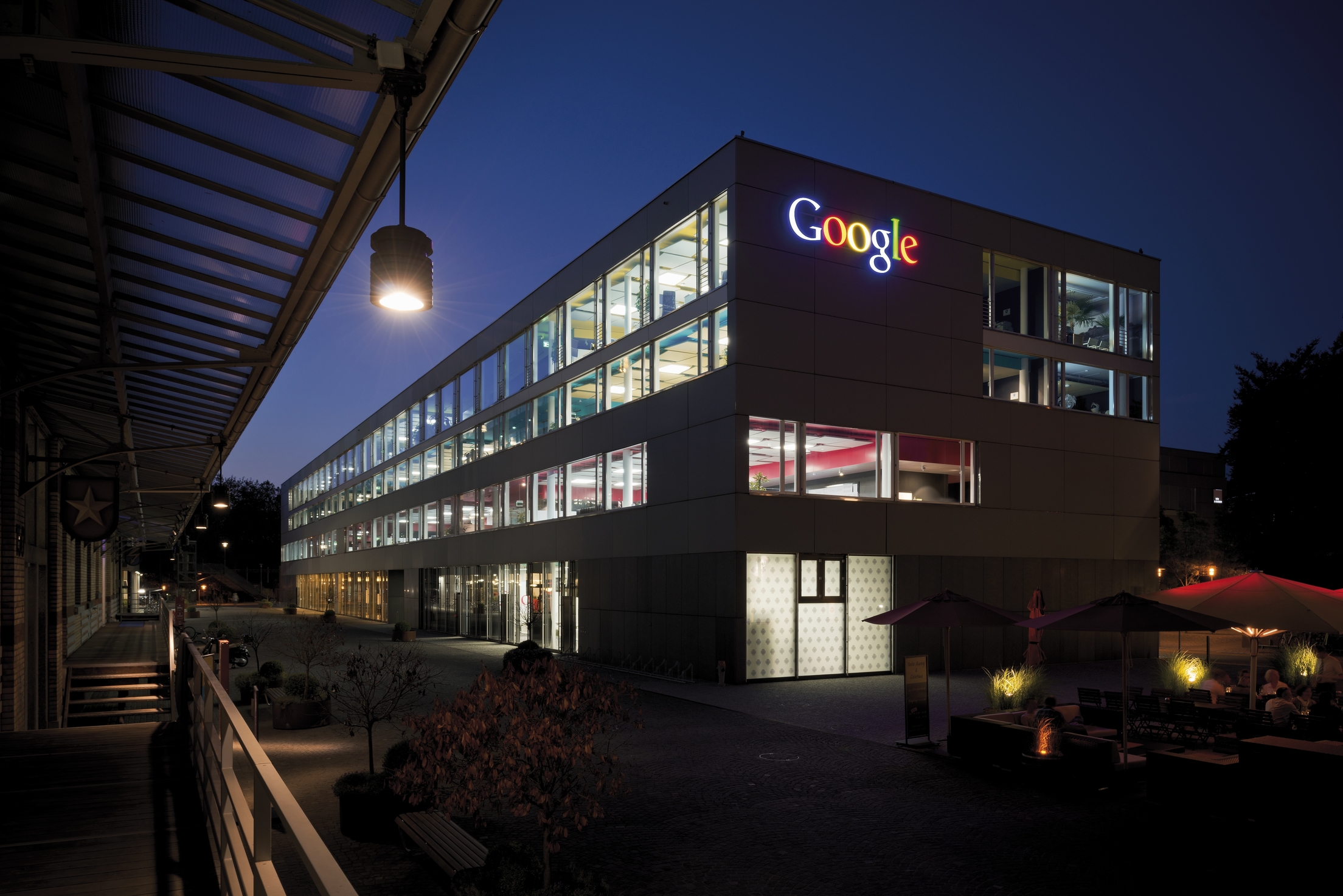 Google Parent Alphabet Delivers Strong Revenue Growth | The Motley Fool