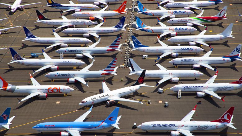 Plane photo