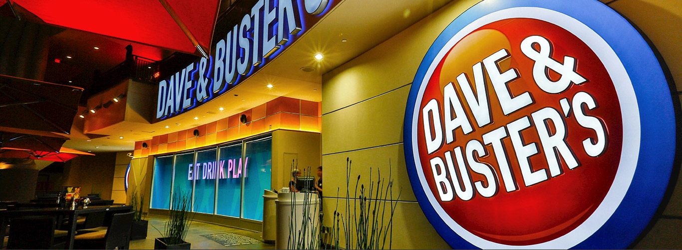The entrance to a Dave & Buster's