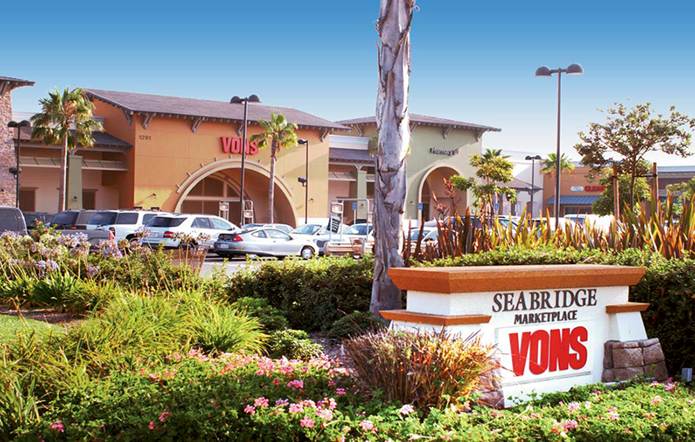 ROIC Shopping Center