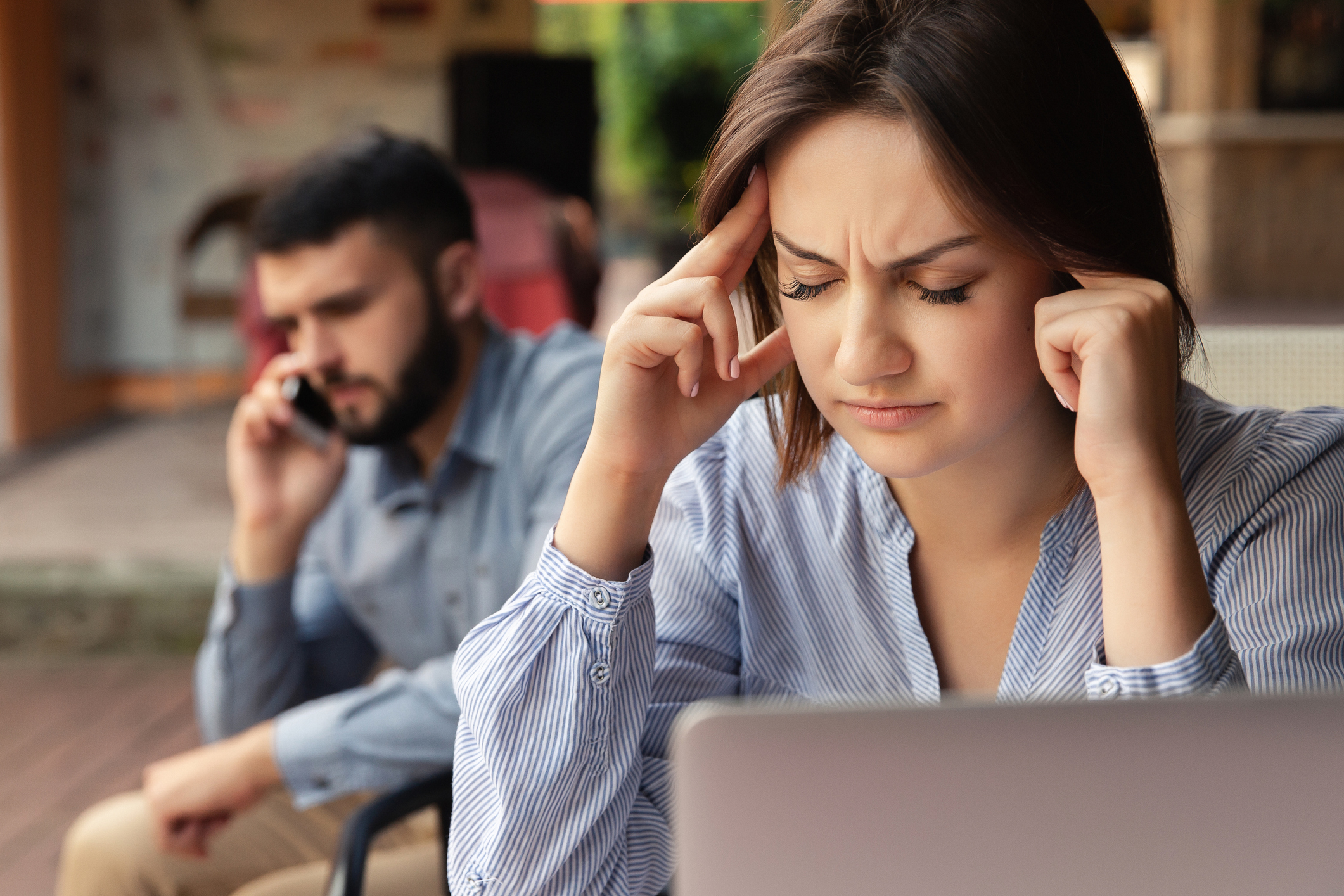 How to Work From Home With Your Spouse Without Hating Each Other