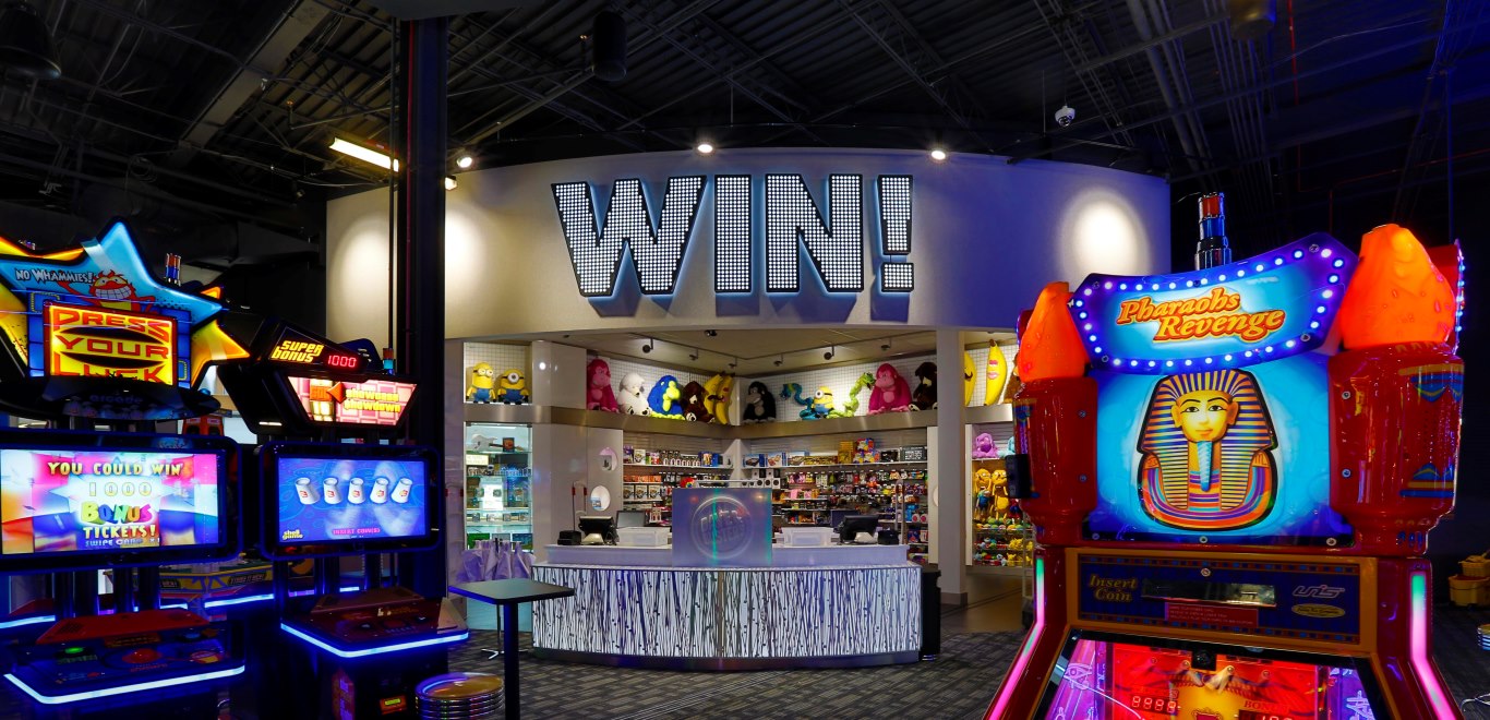 Winner's Circle at Dave & Buster's restaurant