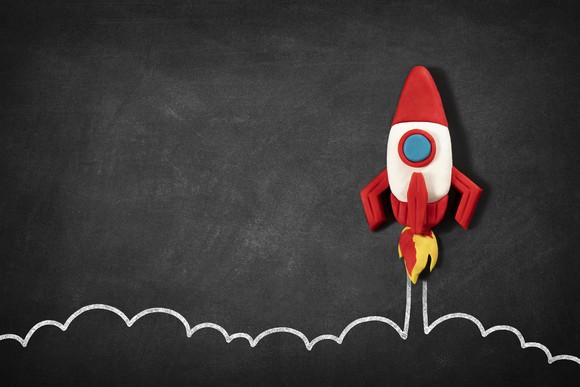 A spaceshuttle drawn on a blackboard.