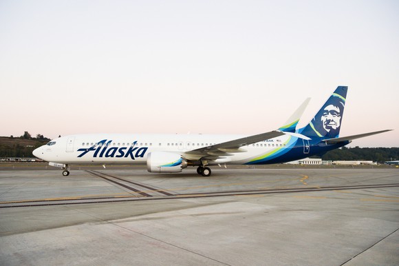 An Alaska Airlines 737 MAX 9 parked on the tarmac.