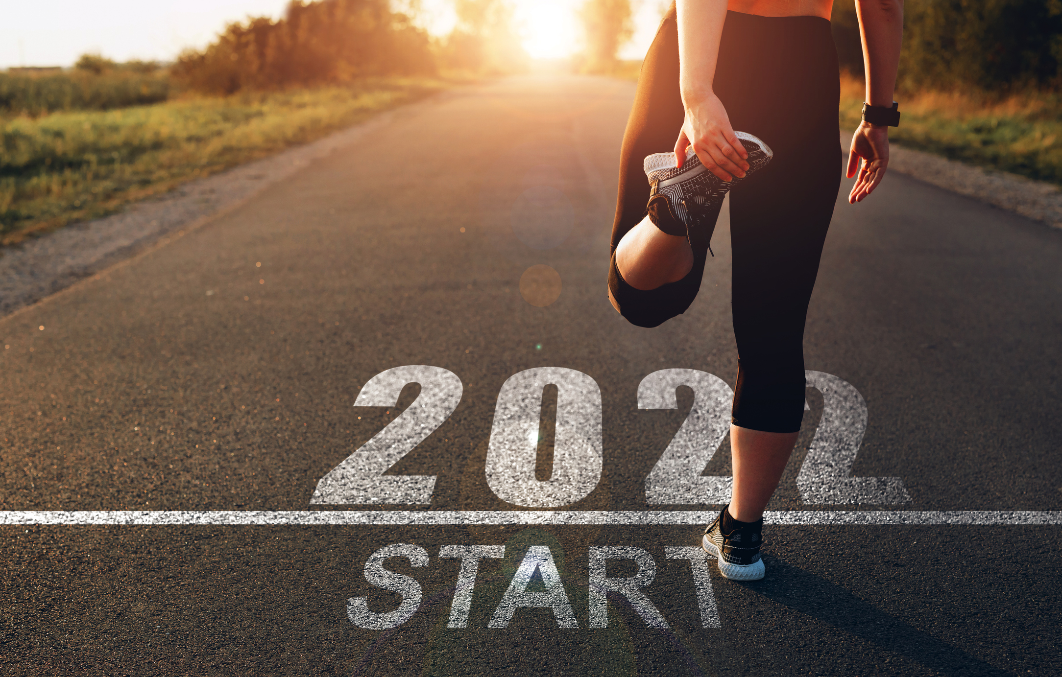 Person getting ready for a race that labels 2022.