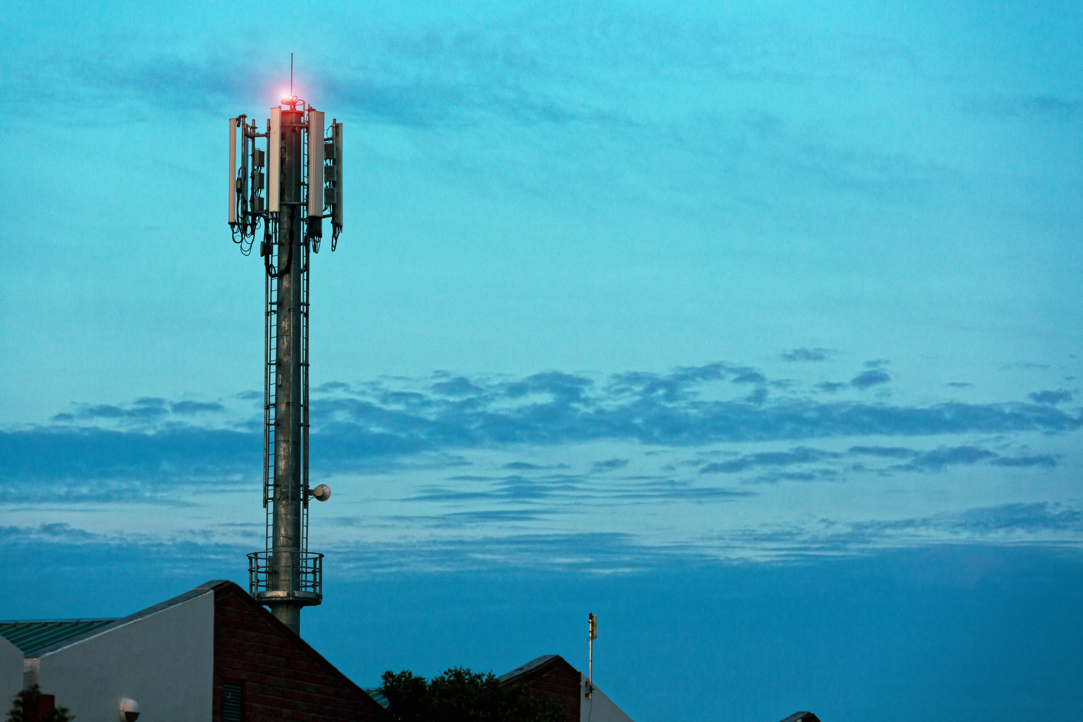 slide 8 - shaw communications - source getty