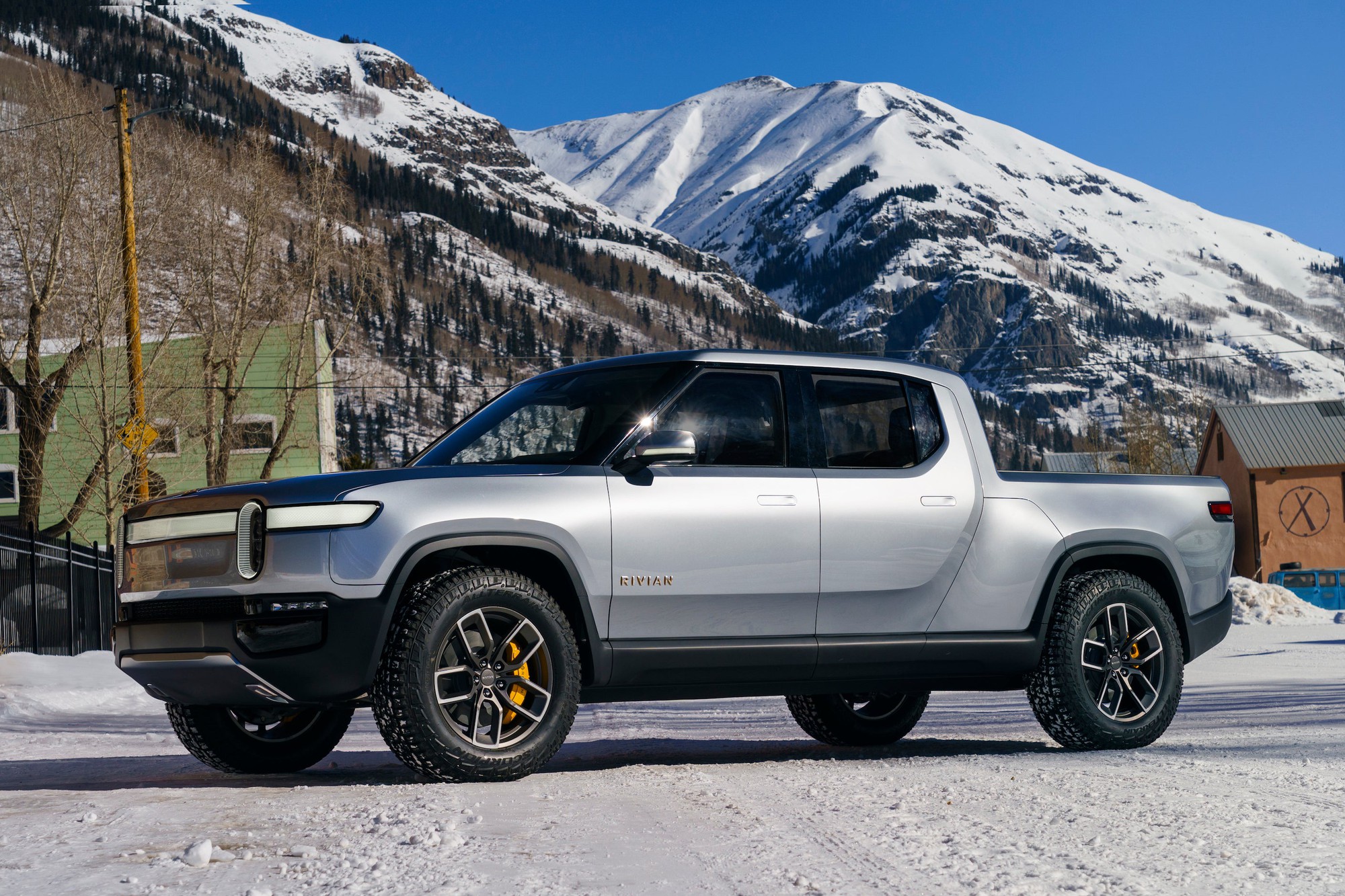 Rivian R1T pickup truck in the snow.