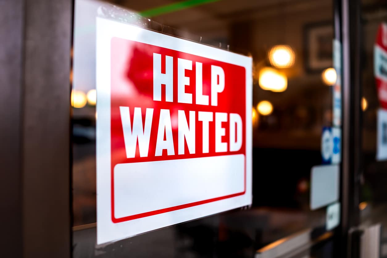 The Labor Market is Giving Job Applicants With Criminal Records a Second Chance - Vimarsana News