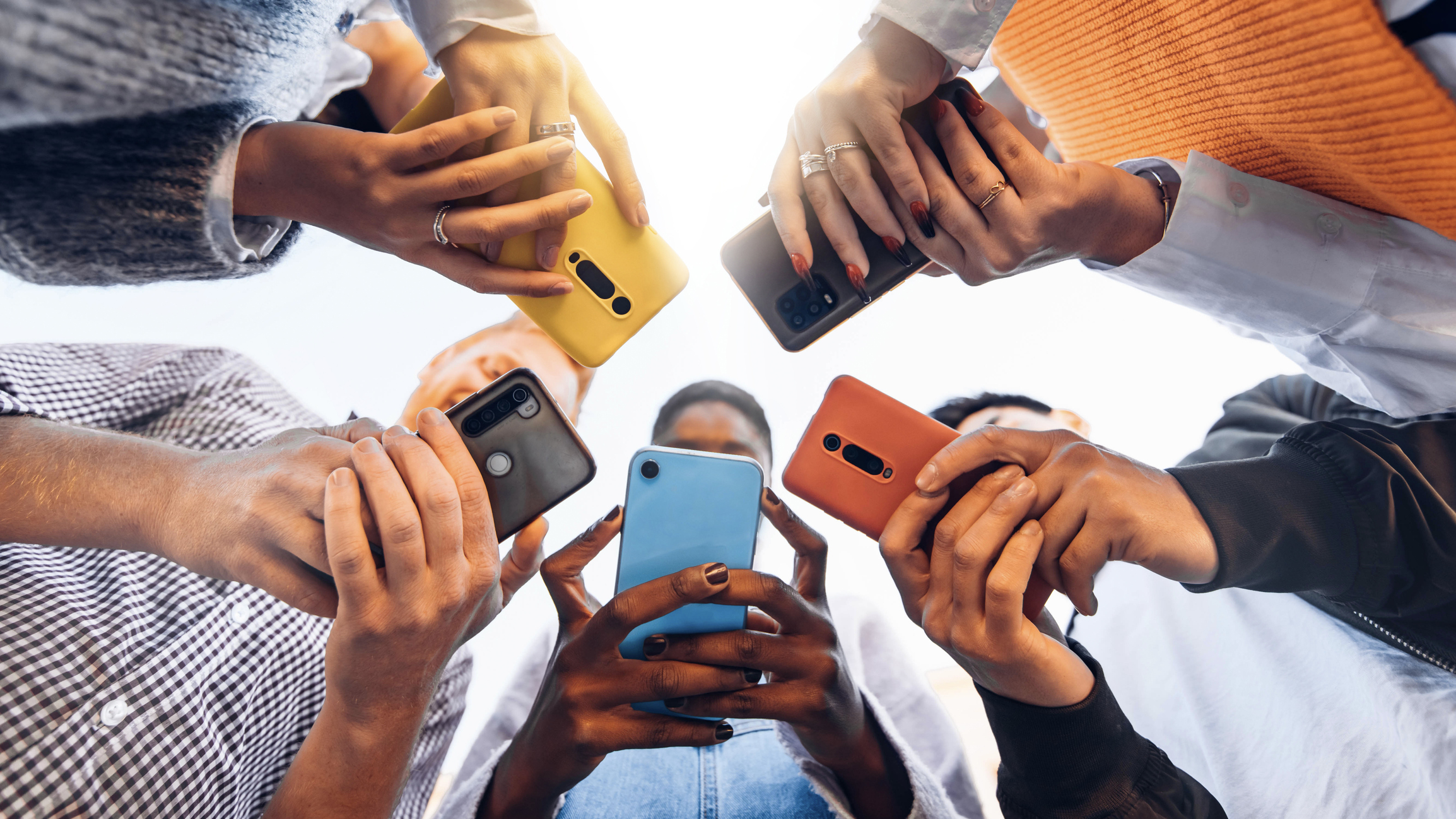Forget the iPhone. Apple Stock Doesn't Need It. - Vimarsana News