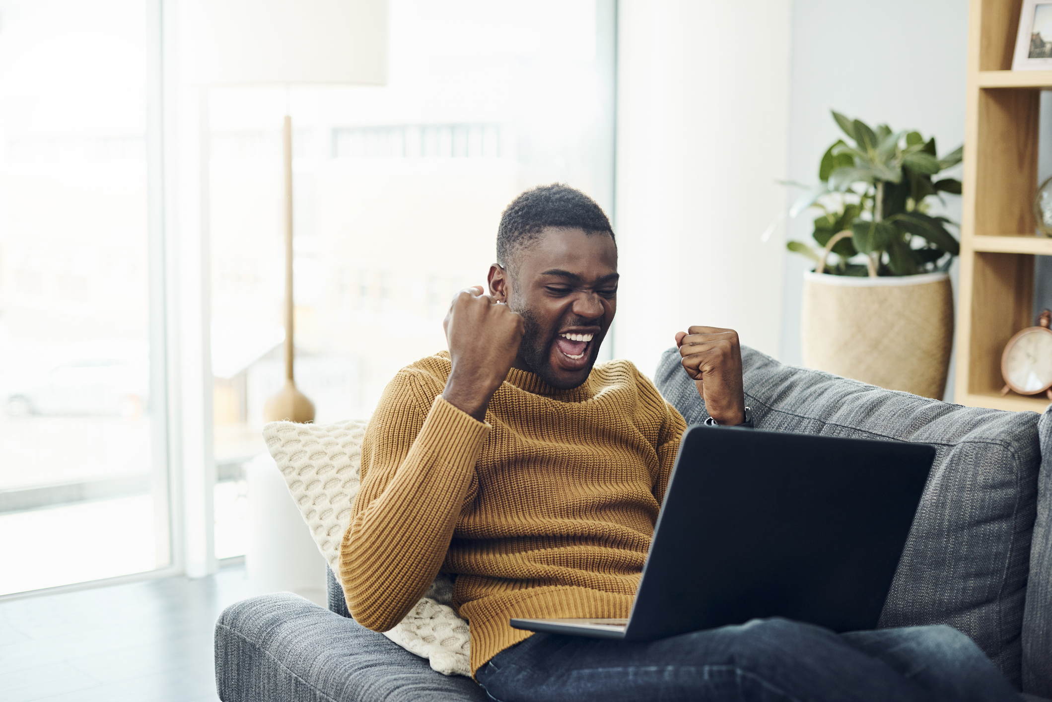 3 Dow Stocks Down 30% to 55% That Are Screaming Buys for 2023 - The Motley Fool
