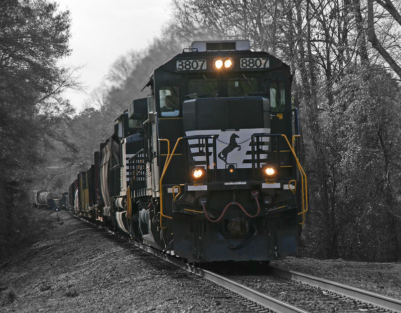 Norfolk Southern Faces Backlash After East Palestine Derailment - Vimarsana News