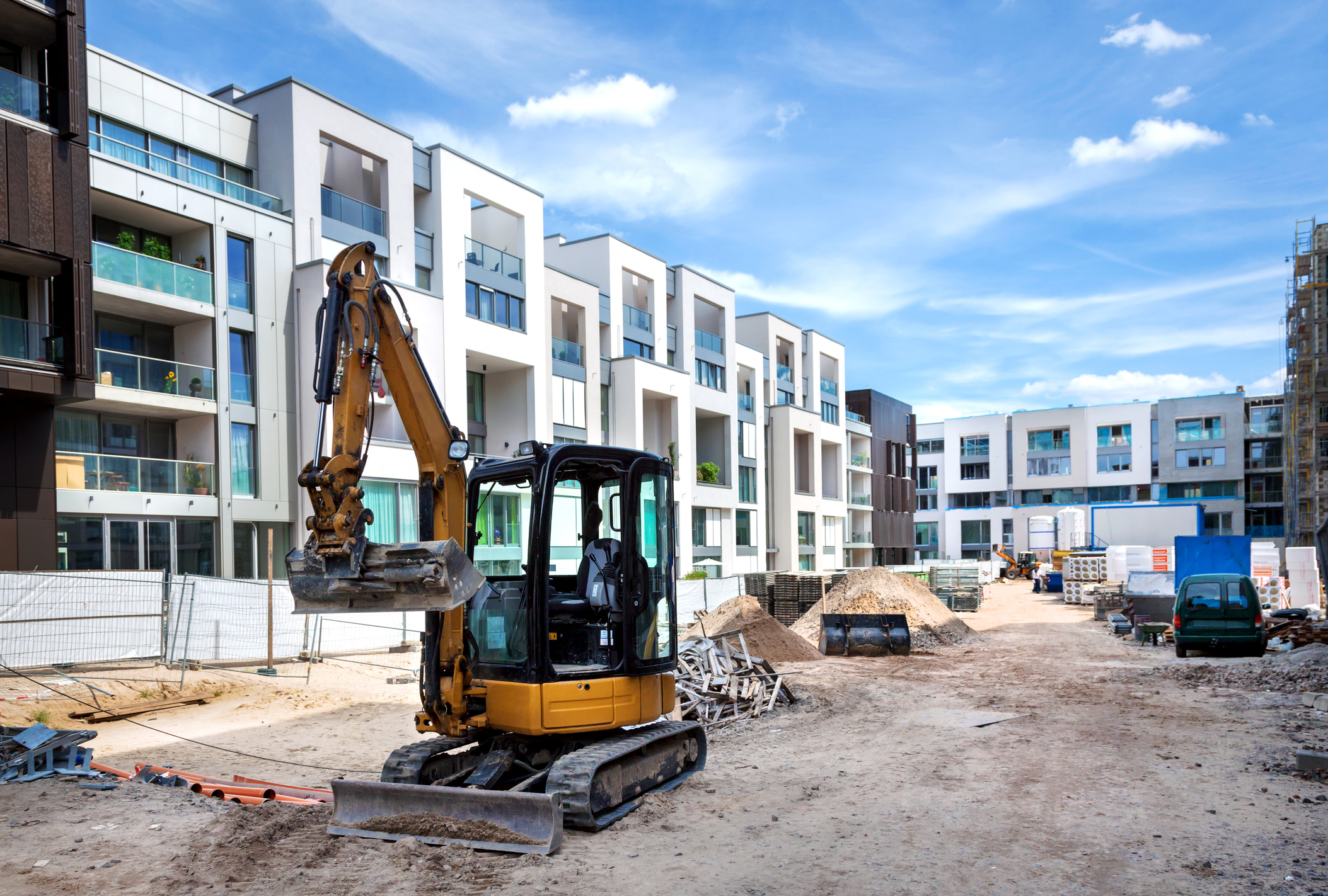 An image of an apartment under construction.