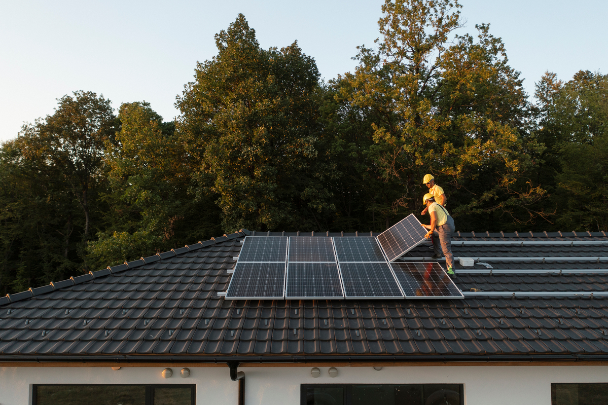 installing solar panels on roof-1200x799-779f864