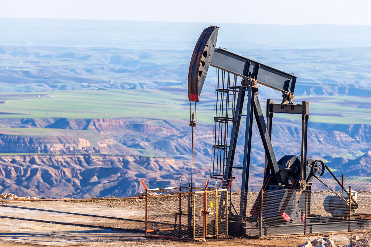 An oil rig.