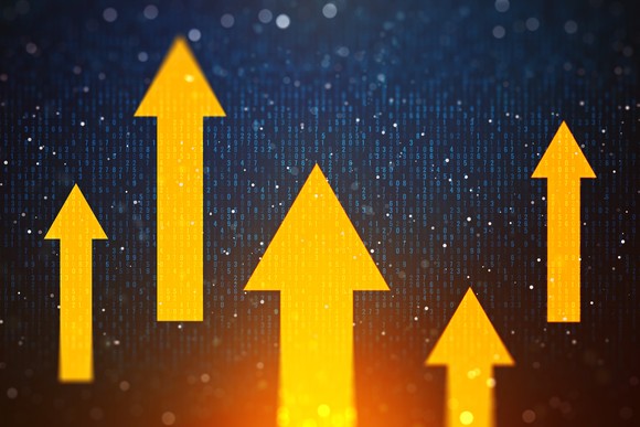 Yellow arrows pointing up.