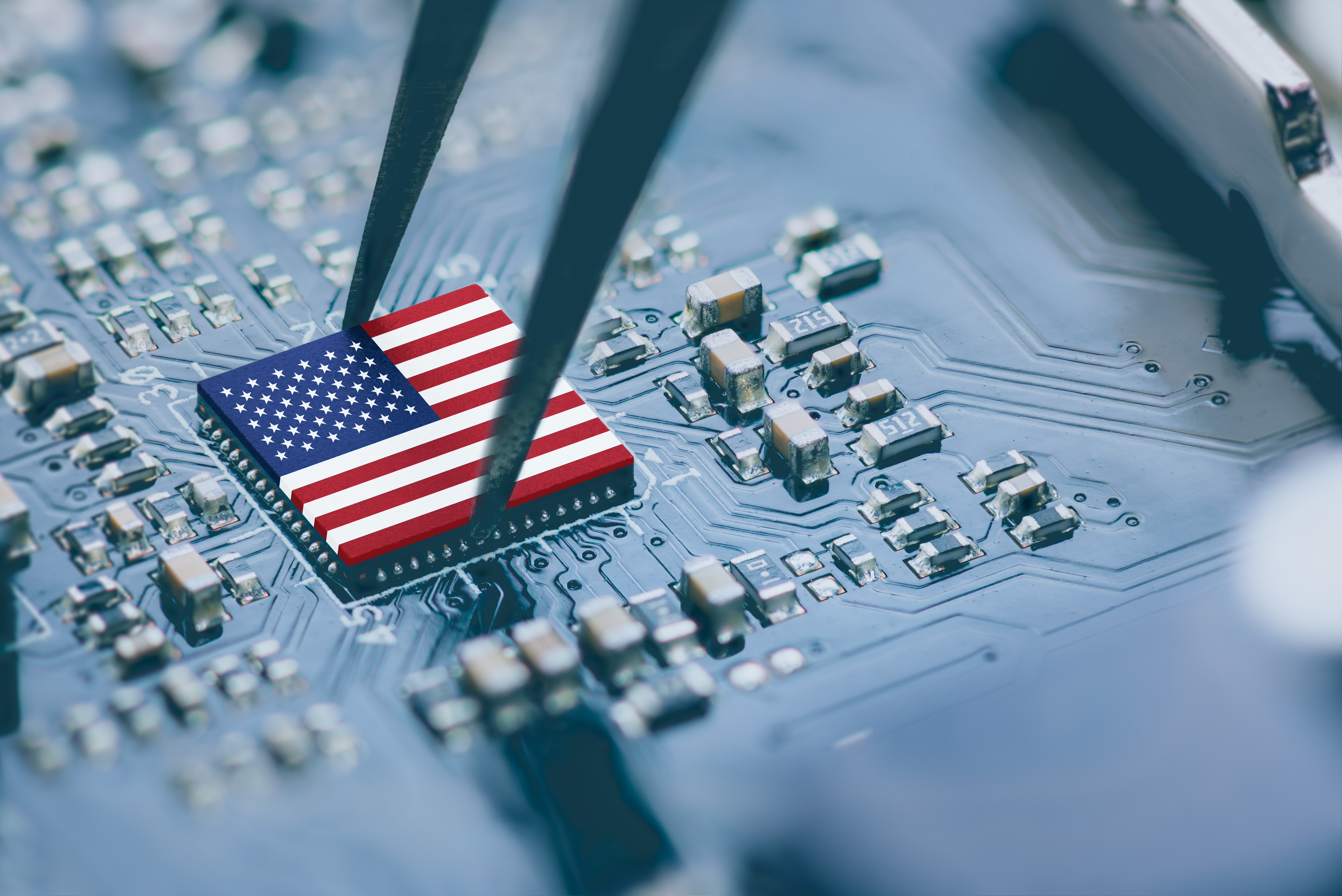 Is Qualcomm a Better Buy Than AMD Right Now?