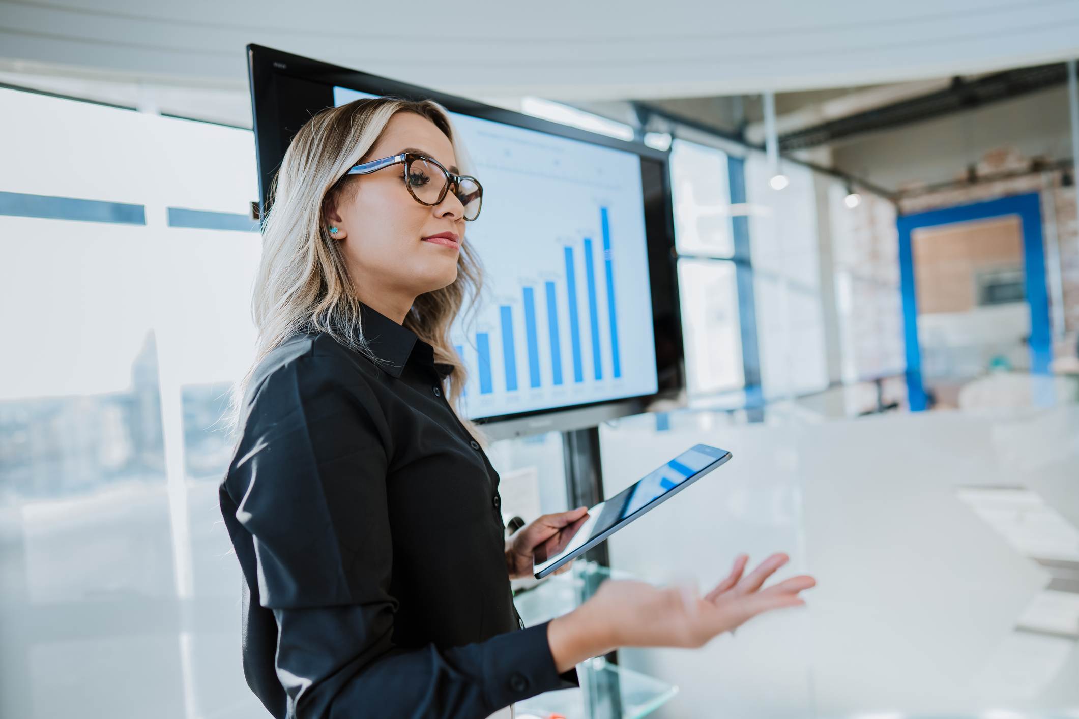 Trading information on Pluang platform