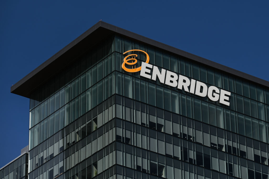 enbridge_Logo_on_building_ENB