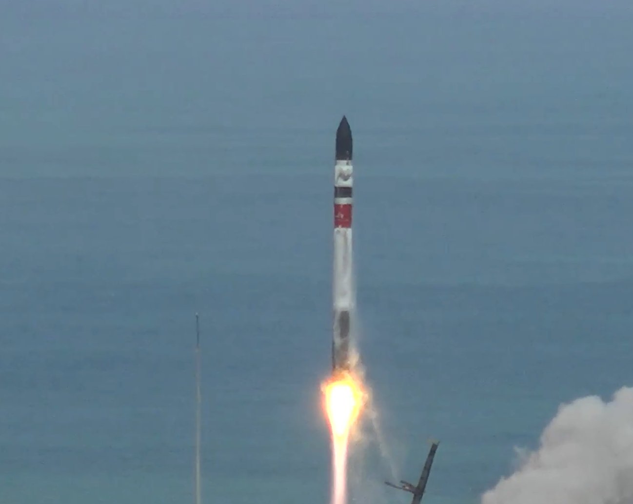 Rocket Lab Aug. 23, 2023, reused engine launch.