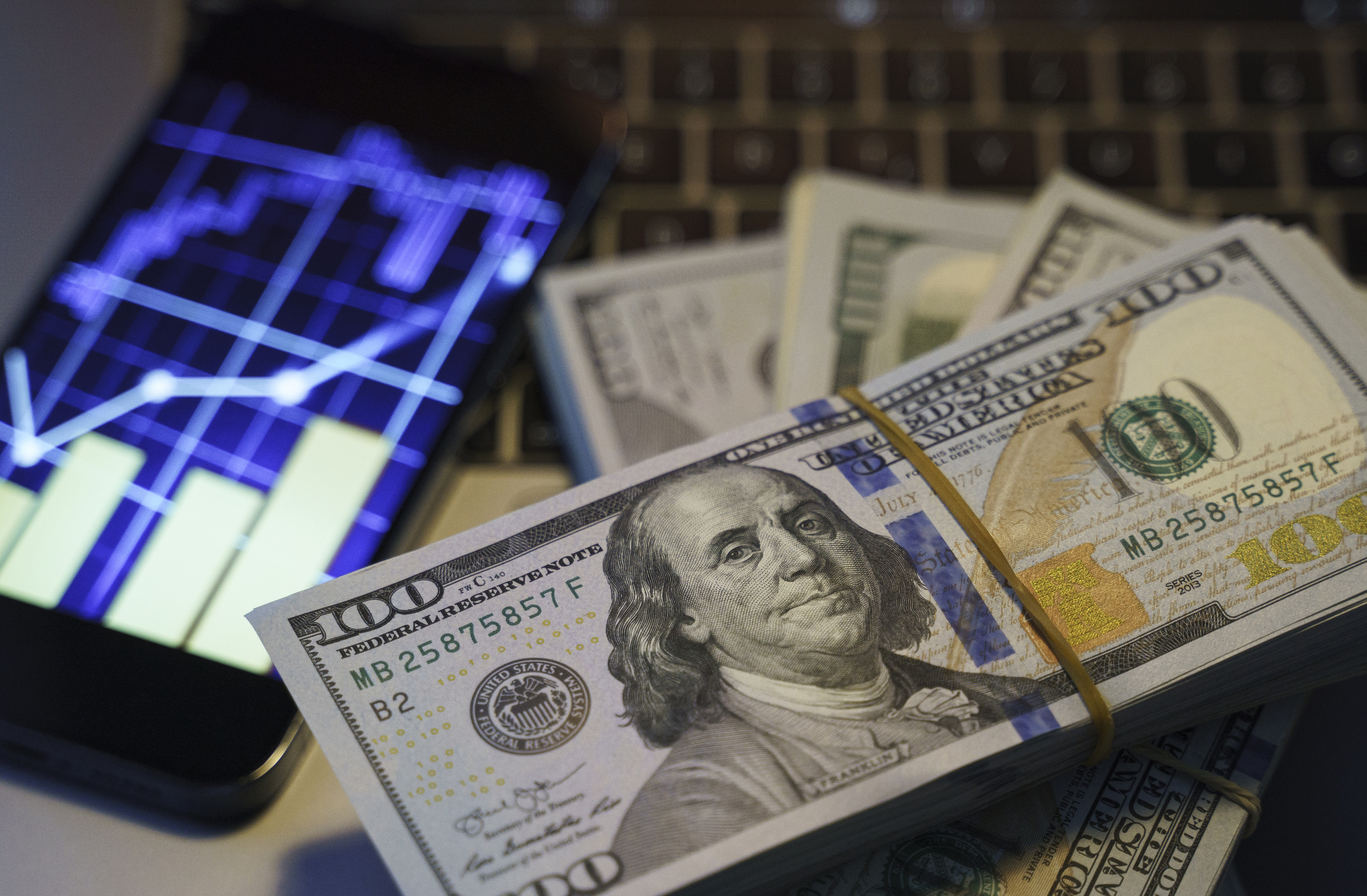 Informasi trading di platform Pluang