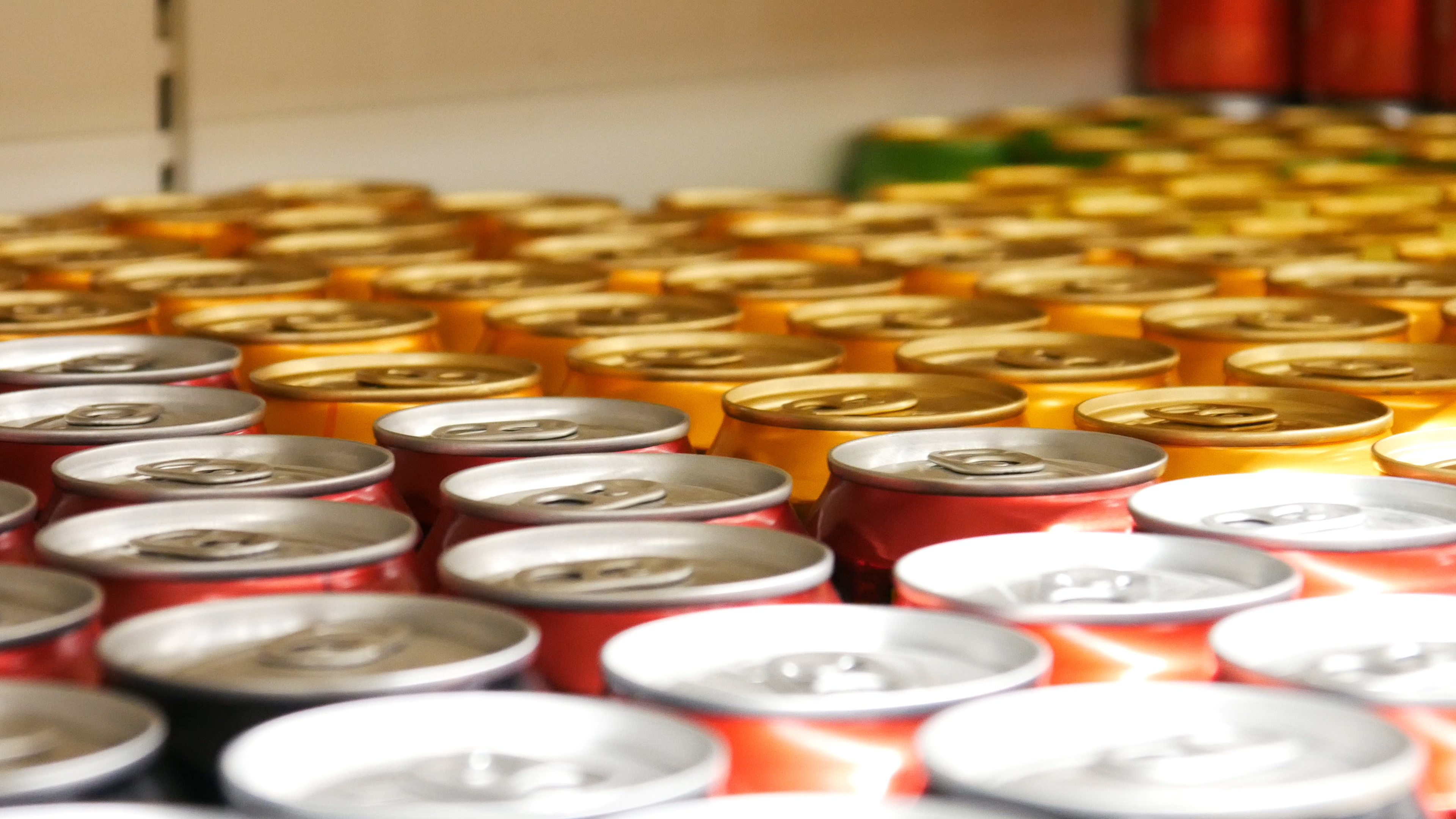 fool.com - Micah Zimmerman - Better Buy for the Second Half: Celsius Down 36% or a 50/50 Split of Coca-Cola and Pepsi?