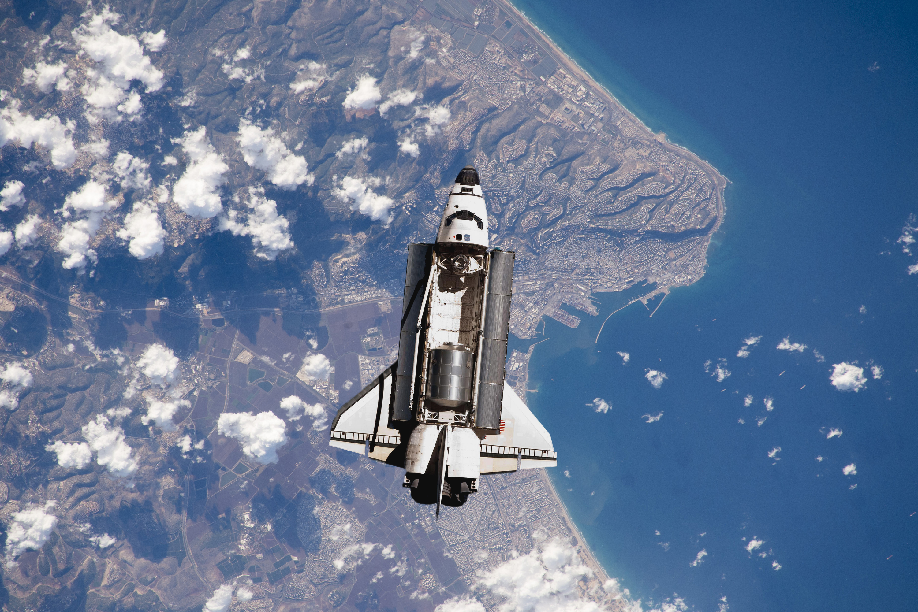 fool.com - Micah Zimmerman - Elon Musk's SpaceX Merged With xAI. Here Is How They Plan to Dominate With Orbital Data Centers.