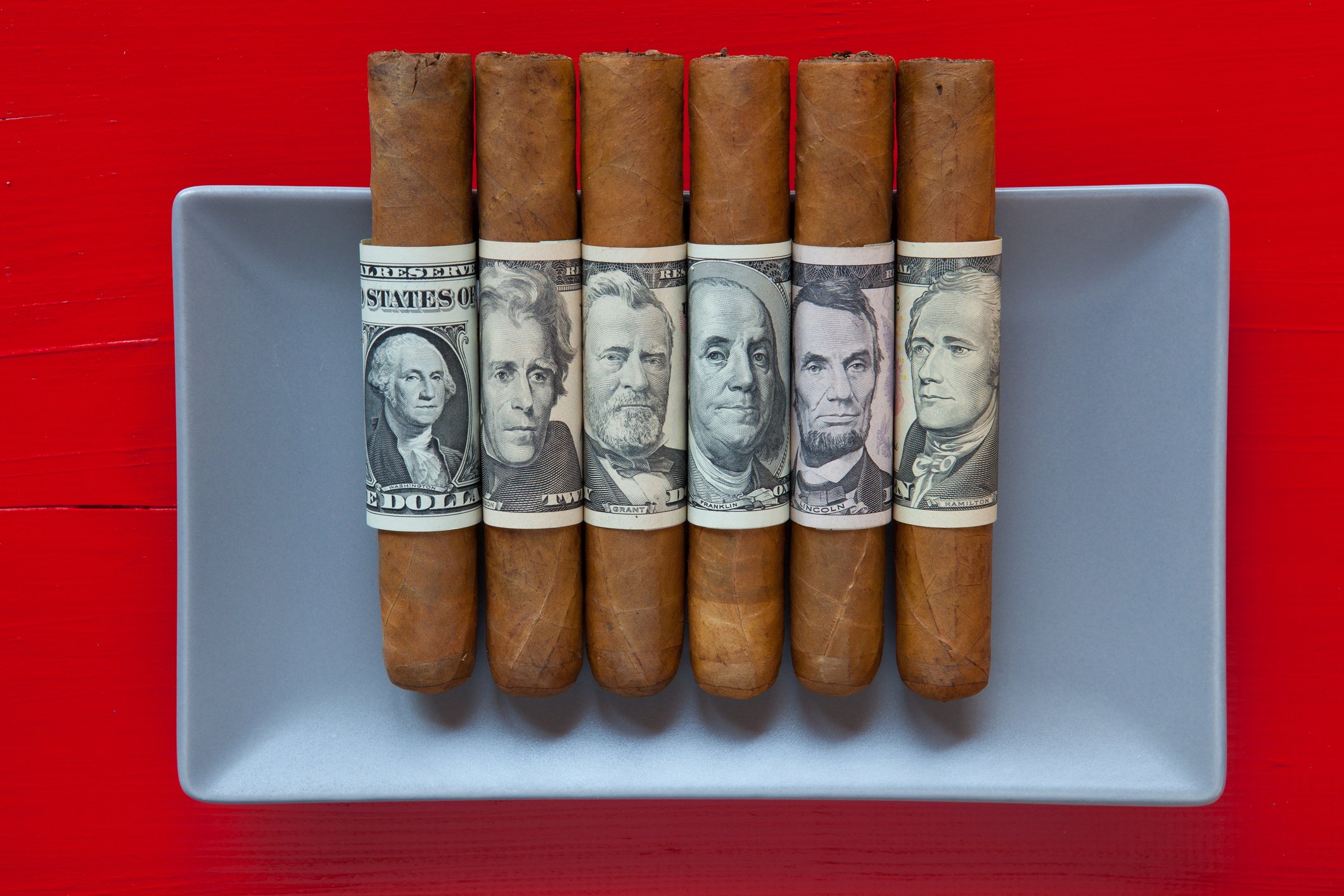 Cuban cigars with US money by Getty
